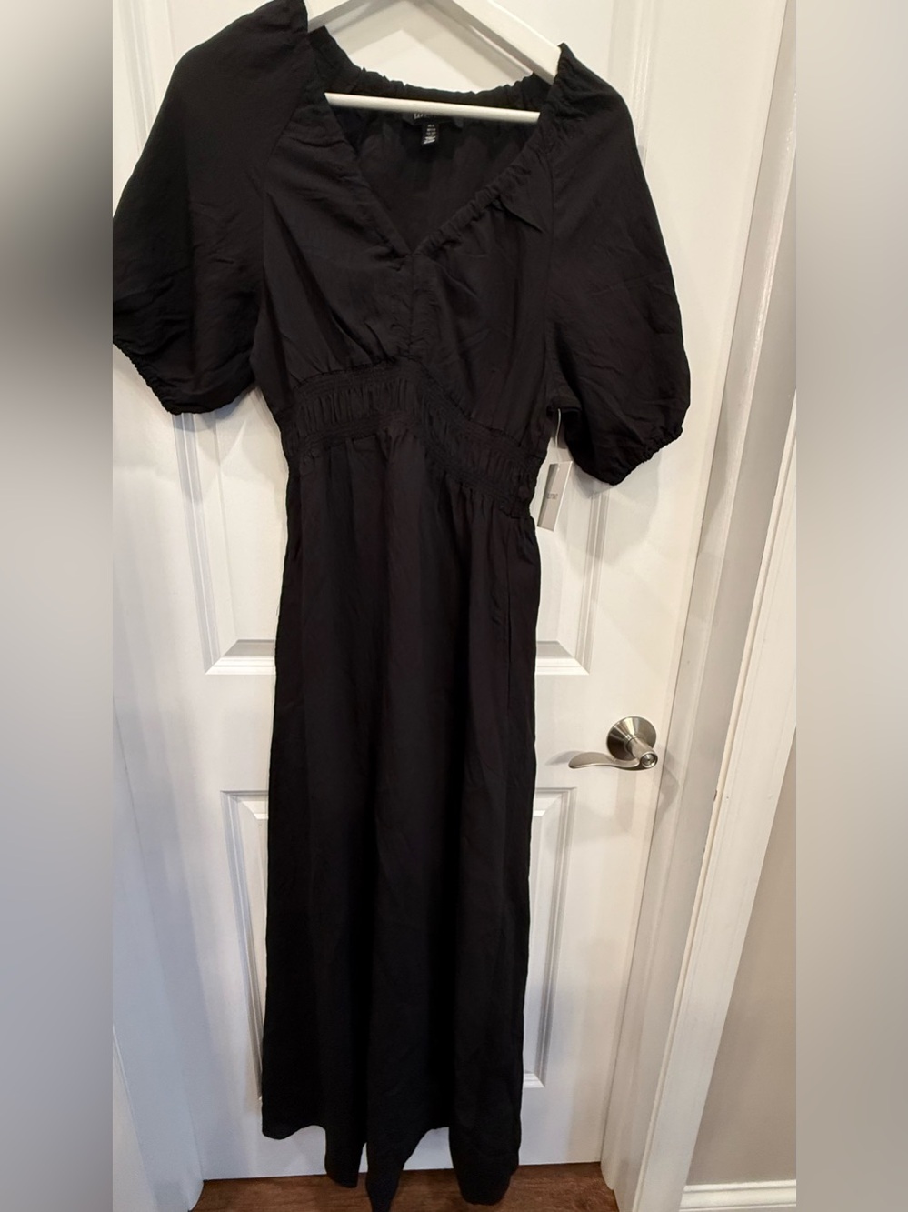 Ellen Tracy Black Maxi Dress with Puff Sleeves